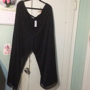Nwt size 26/28 wide legged bottoms by avenue